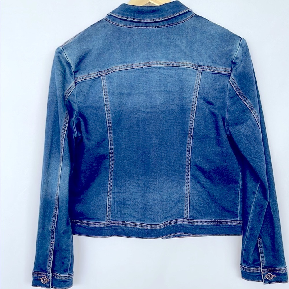 NWT 2016 by Parasuco Stretch Med-Dark Wash Cropped Denim Jacket Size L - Picture 3 of 8